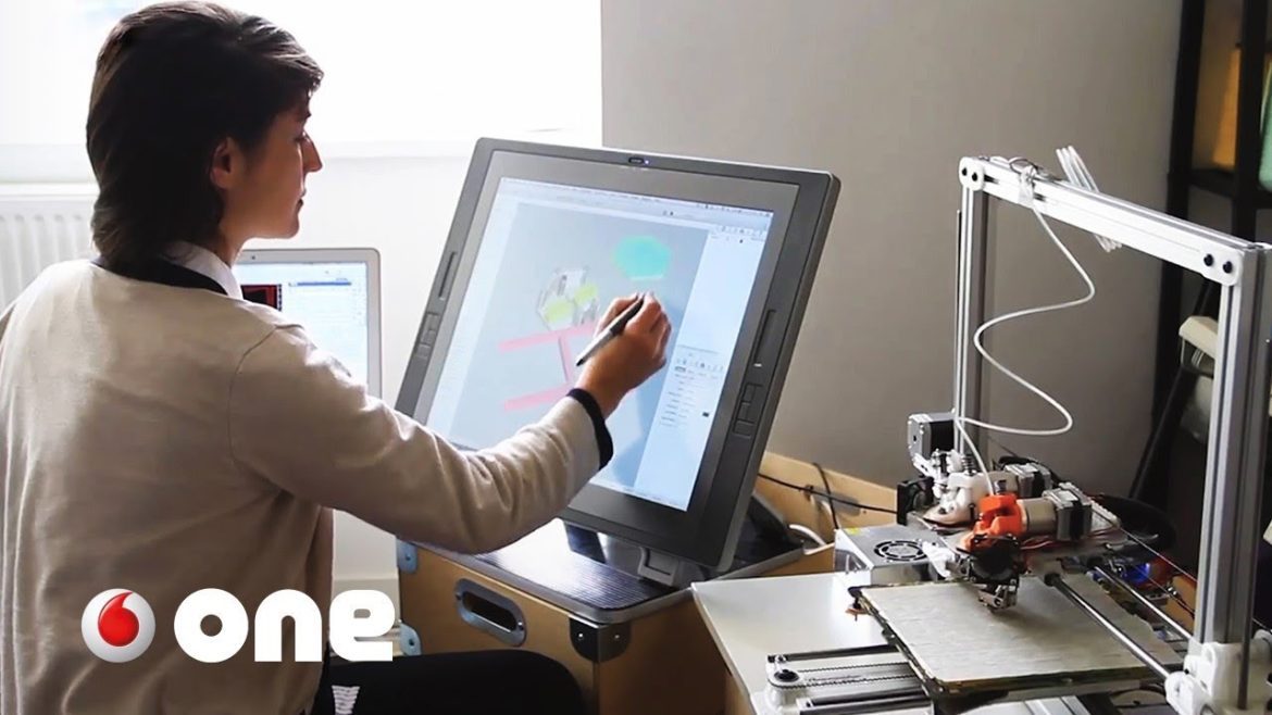 Arte-y-Tecnologia-Textil-Disenos-que-Van-Mas-Alla-de-la-Ropa | CTB News